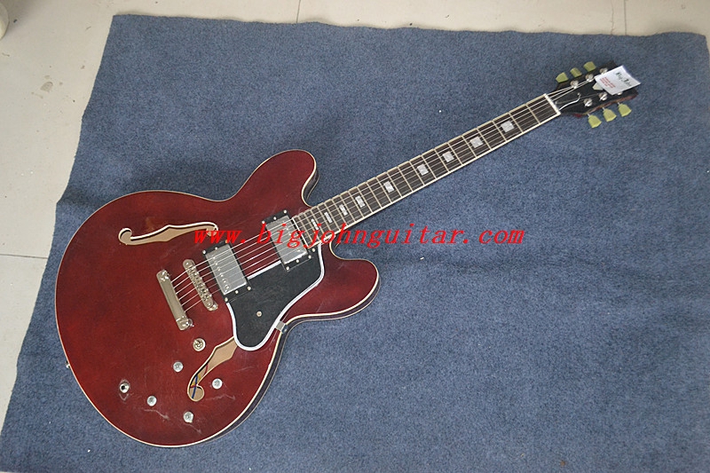 BJ 339 Semi-hollow electric guiar in red 3012
